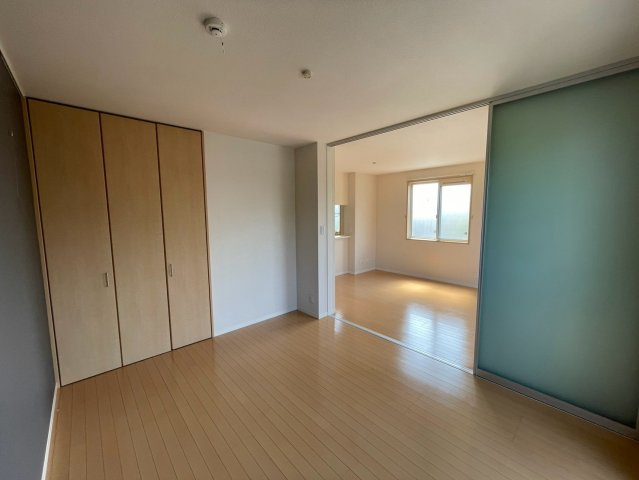 アルページュB棟の洋室