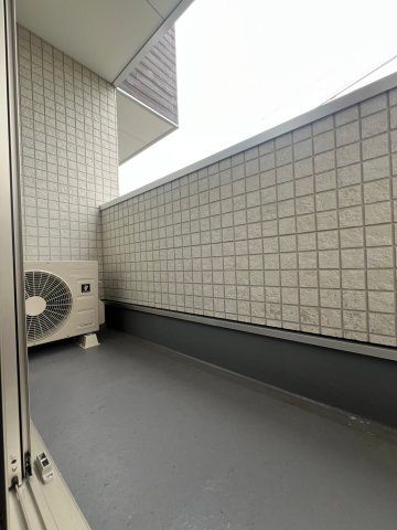 DITAエハコ垂水シーテラスのバルコニー