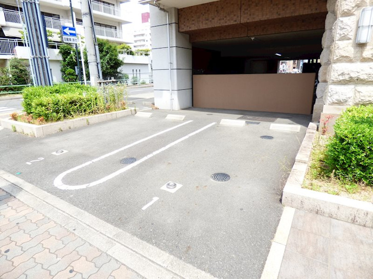 【駐車場】プレサンスSAKAEリバースタイル 