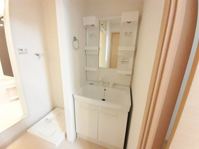 【洗面所】 | レクシオーレ | コンパクトで使いやすい洗面所