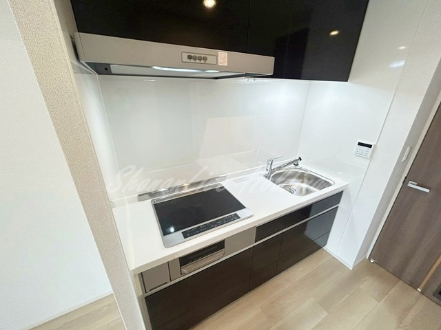 茅ヶ崎市松林１丁目のアパートのキッチン