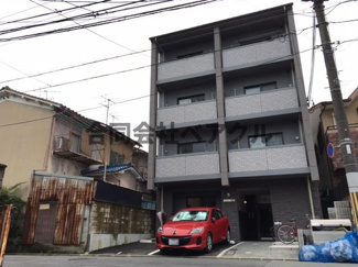 【駐車場】 | Requie深草 | 駐車場があるので、車を買う予定の方も安心です