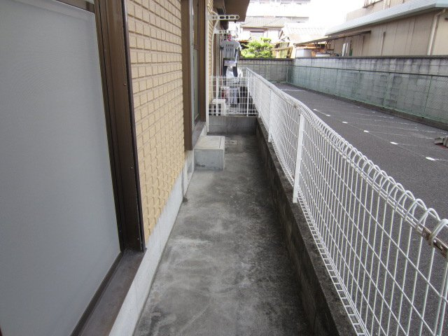 【バルコニー】