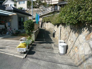 【前面道路含む現地写真】 | 広島市南区堀越2丁目　賃収戸建