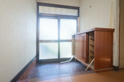 【玄関】 | 安芸郡府中町浜田２丁目