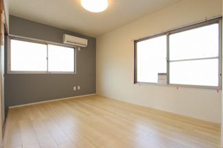【洋室】 | 広島市安芸区中野東5丁目　賃収戸建