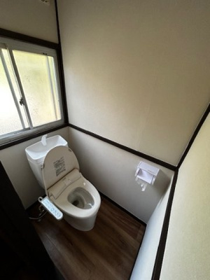 【トイレ】 | 広島市安芸区中野東6丁目　収益戸建