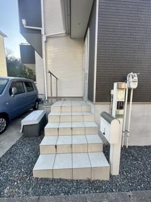 【玄関】 | 広島市東区戸坂新町２丁目　中古戸建