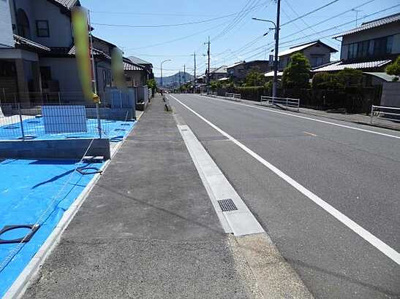 【前面道路含む現地写真】 | 広島市安佐北区口田２丁目No.1 はすが丘