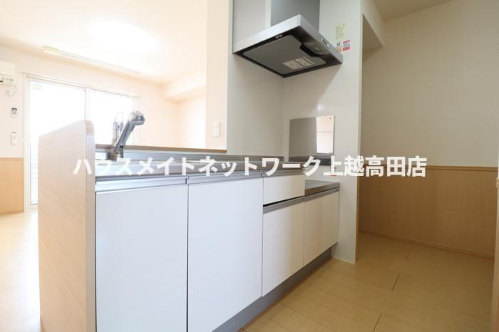 ロジュマン シュシュ Ａのキッチン|対面キッチン（参考A203号室室内写真）