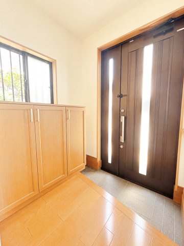 北町5丁目戸建の玄関