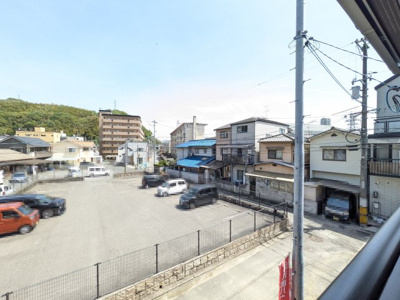 【前面道路含む現地写真】 | 【南区丹那町】制振構造＋省エネ基準適合。家事ラク設備が充実の住まい！