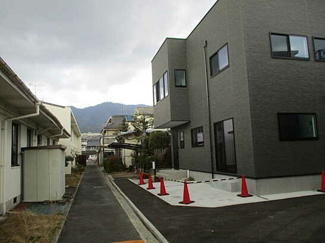 【前面道路含む現地写真】 | 広島市佐伯区千同１丁目No.1