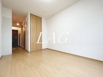 【居間・リビング】 | オラシオン | 洋室のお部屋です。（同仕様です。）