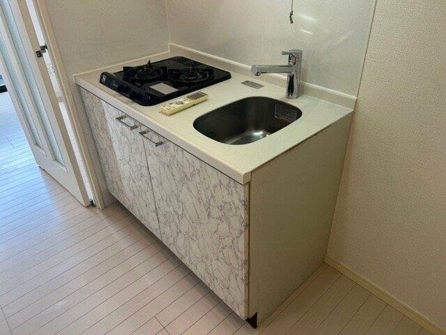 アイル秋葉原ＮＯＲＴＨ弐番館のキッチン|システムキッチン（2口ガスコ…