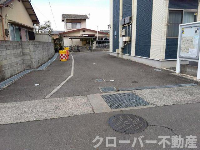 レオネクストメゾン山北の駐車場