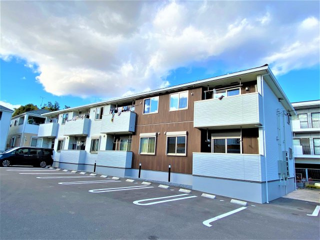 Sun city 青山　Bの駐車場