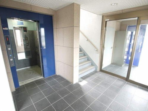 【エントランス】 | コン・タント・アモーレ | 建物の内部です