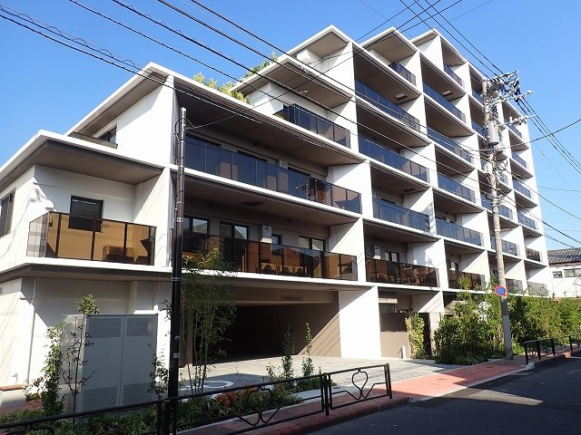 オアーゼ文京大塚の外観