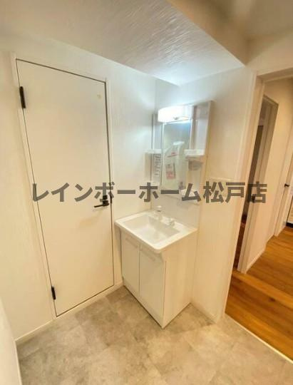 【仲介手数料：50％OFF】対象物件！の独立洗面台