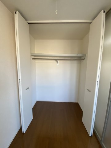 フラリッシュ・ウッドの収納|別部屋同間取りのお写真となります。参考にご覧くださいませ。