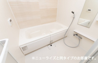 【浴室】 | ロイヤル　信濃　Ｃ