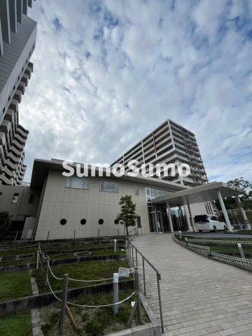 神戸市東灘区向洋町中５丁目の賃貸マンションの外観|物件の外観です
