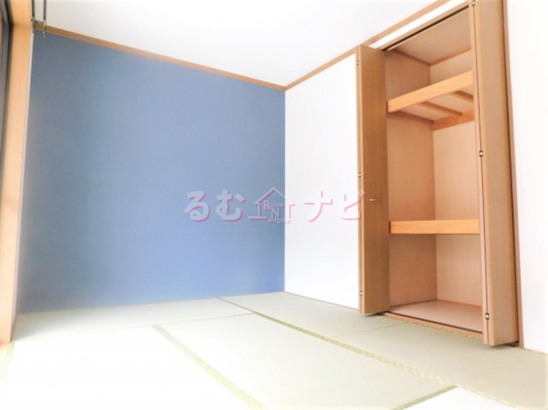那珂川市片縄１丁目のアパートの収納