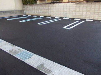 【駐車場】 | コスモビレッジ | 駐車場です