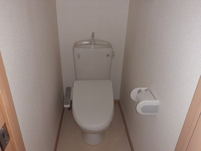 【トイレ】 | サニーガーデン | シンプルで使いやすいトイレです