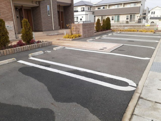 【駐車場】 | エストソーレⅡ | 駐車場です