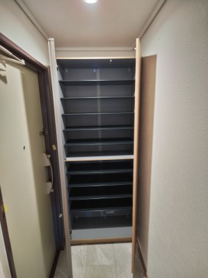 【収納】 | サンライズ東雲A棟 | たっぷり入る下駄箱　