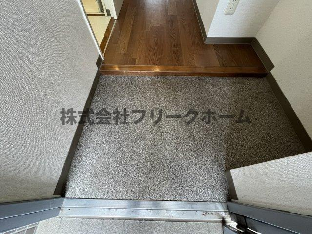 コーポレート武蔵境の玄関