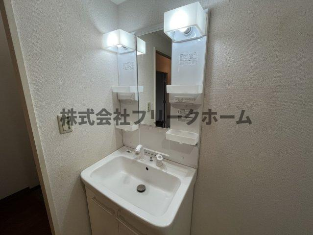 コーポレート武蔵境の洗面所