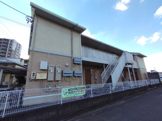ＤｅｒｎｉｅｒＭａｎｏｉｒの外観
