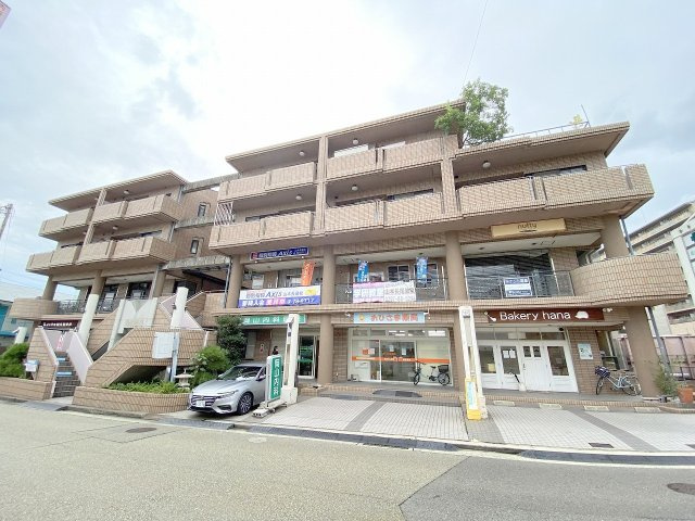 MUCCS珍樹園の周辺