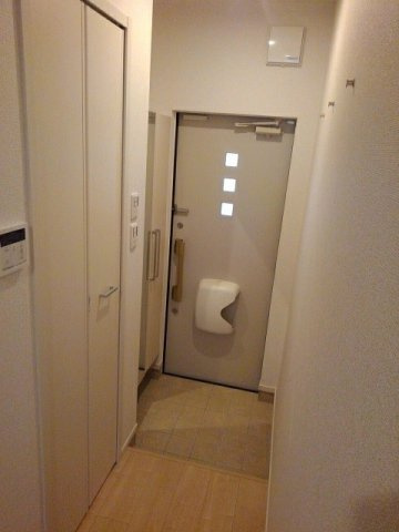 ブレイブＣの玄関|収納もある玄関です