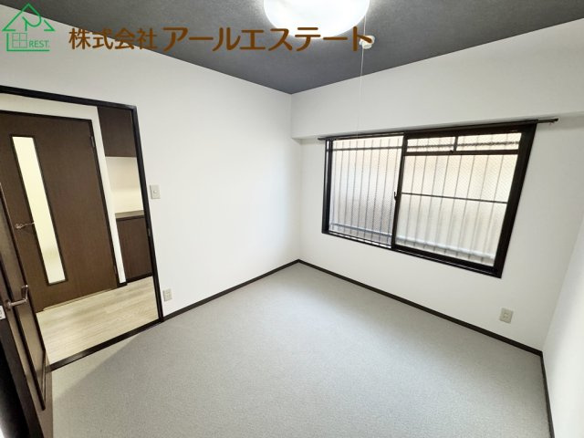 ライオンズマンション東加古川　JR「東加古川駅」徒歩14分の寝室