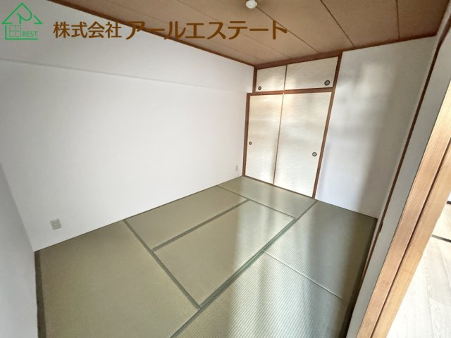ライオンズマンション東加古川　JR「東加古川駅」徒歩14分の和室