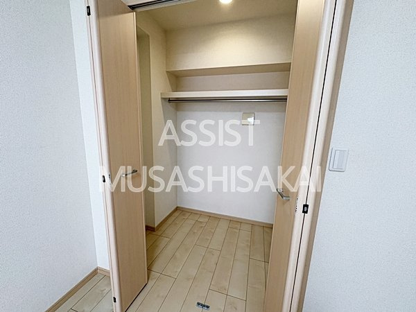 アウル三鷹の玄関