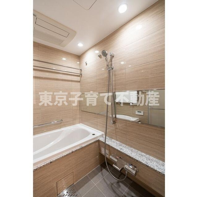 オアーゼ文京大塚の浴室