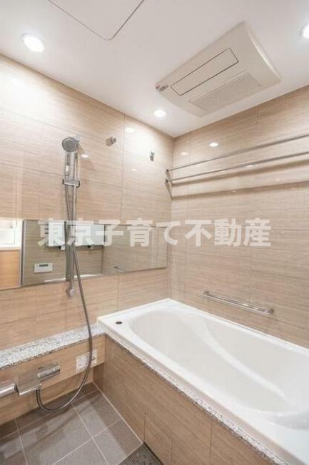 オアーゼ文京大塚の浴室
