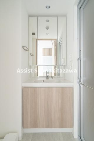 ＩＰＳＥ代々木上原ＤＬＸの独立洗面台|※同物件参考写真です