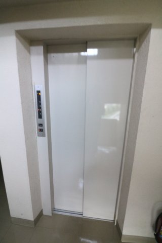 【玄関】