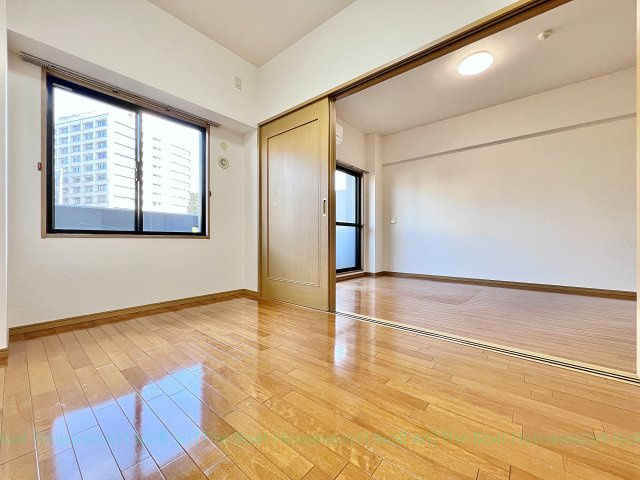 FS.幅下の内装