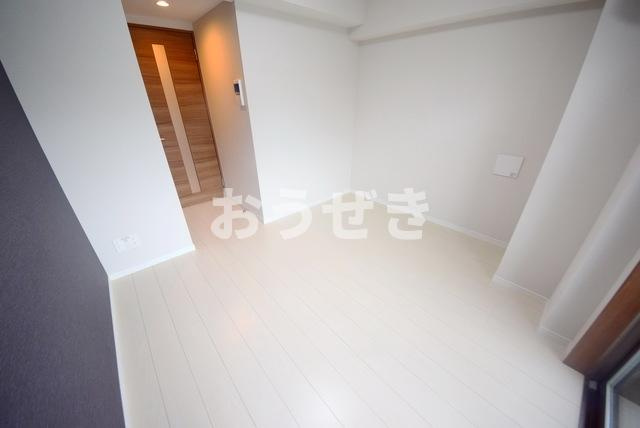 ＳＨＯＫＥＮ　Ｒｅｓｉｄｅｎｃｅ横浜伊勢町の居間・リビング