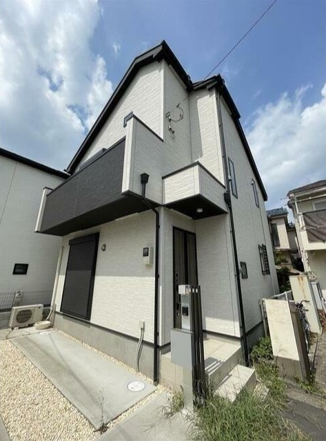 泉町2丁目貸家