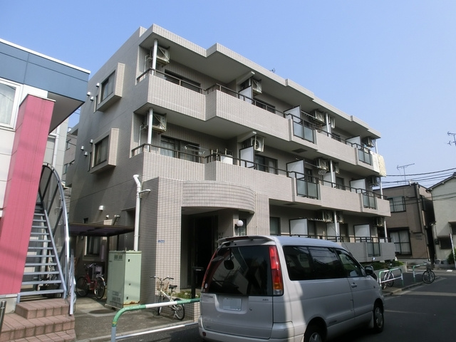 ＭＹフラット宮堀のエントランス|買物も便利な立地です☆