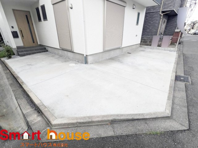 相模原市南区大野台1丁目　新築1棟の駐車場|開放感のある駐車場です！