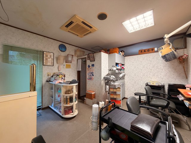 【洋室】 | 寄居町大字用土　中古戸建 | 店舗部分